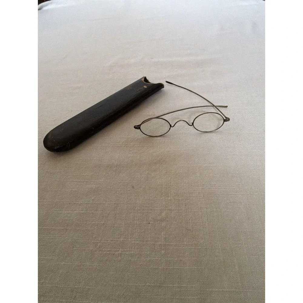 Antique Child Baby Eyeglasses Tiny Oval Wire Rim Spectacles w/ Original Case